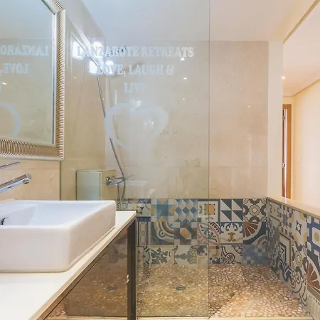 Sands- Seafront - Sea Views - Private Underground Parking Apartamento Arrecife (Lanzarote)