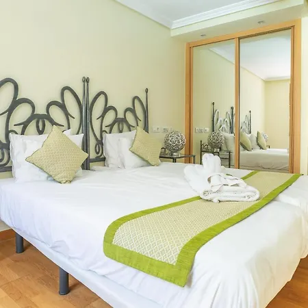 Sands- Seafront - Sea Views - Private Underground Parking * Arrecife (Lanzarote)