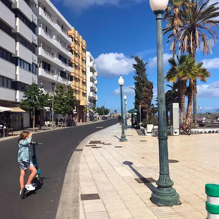 Sands- Seafront - Sea Views - Private Underground Parking Apartamento Arrecife (Lanzarote)